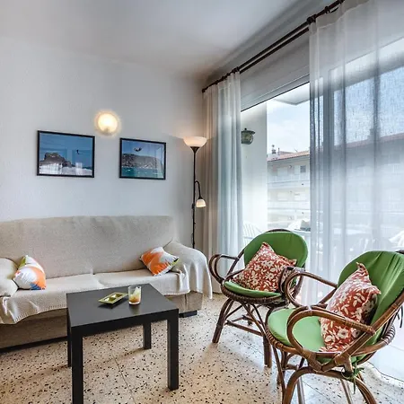 Omega 4 Apartment L'Estartit